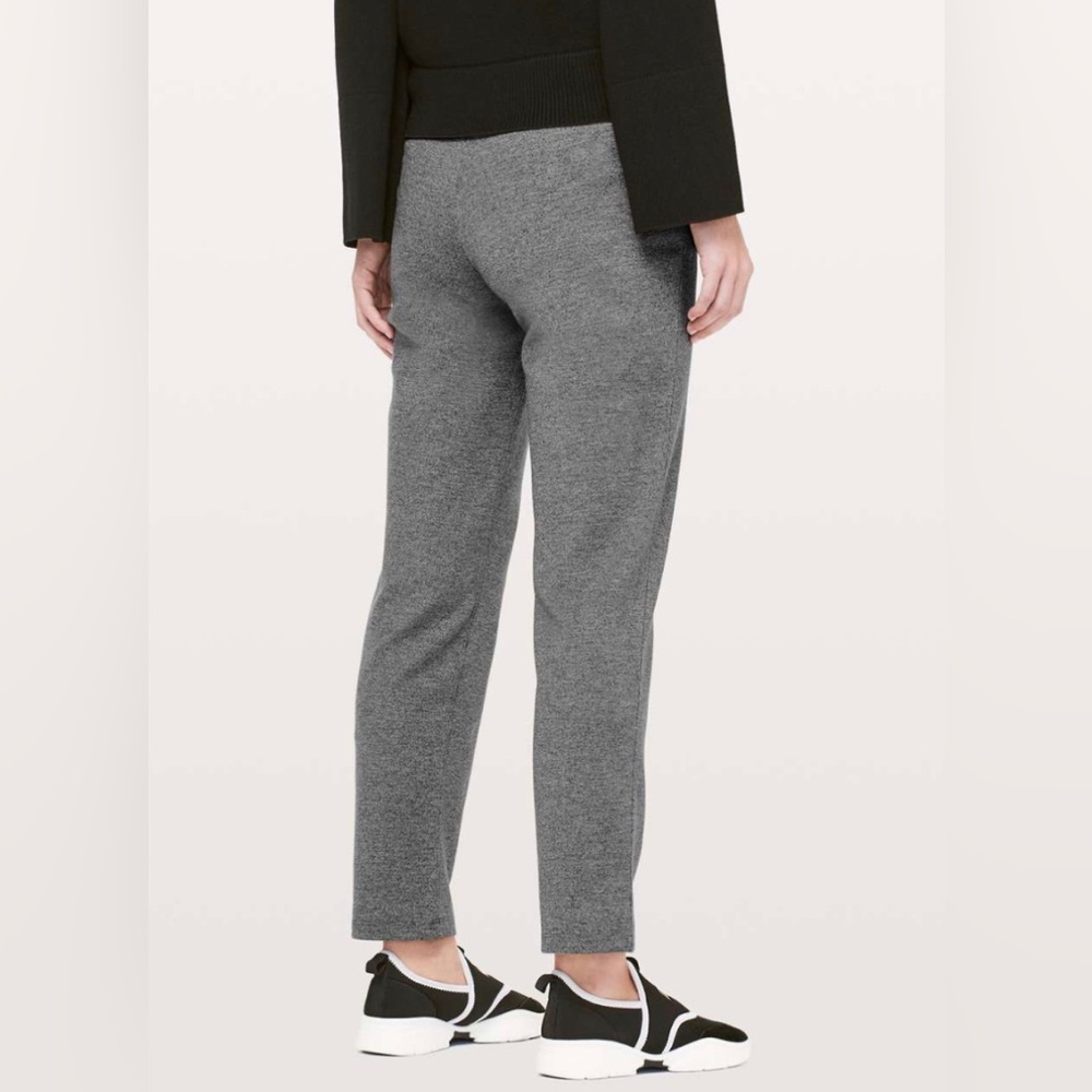 Lululemon On The Move Pant Ponte 28" Heather Core Dark Grey Trouser Pants Dress - Picture 2 of 9